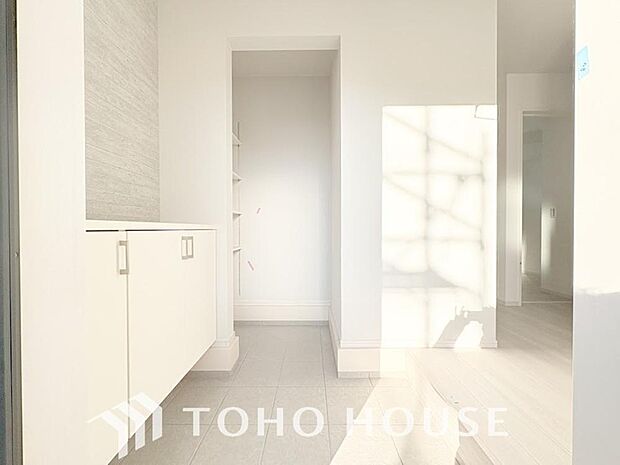 この場所には「希望」と「優越」で包み込んでくれる「特別」な空間があります。