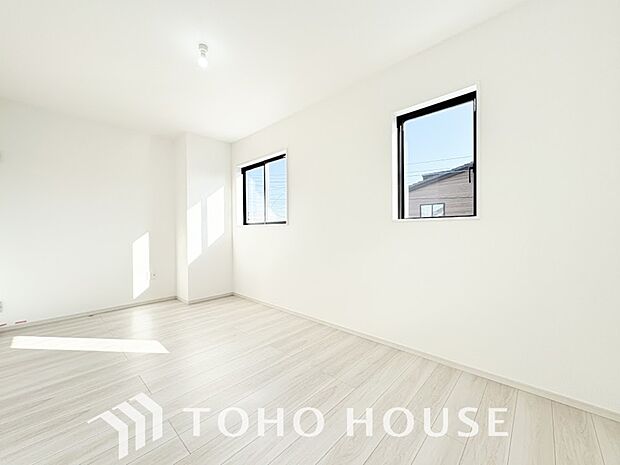 心と体をゆったりと安らげる主寝室。寝室のゆとりが大きい分だけ、暮らしの安らぎは深まります。