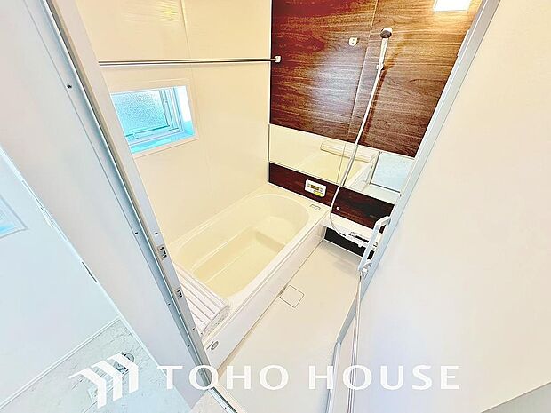 心地よいバスタイムを演出する浴室はゆとりあるサイズを採用。