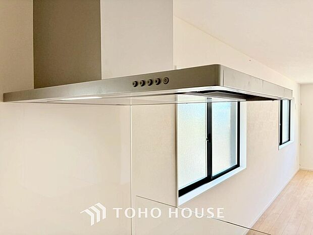 そのスタイリッシュな見た目からインテリアの一部としてもデザイン性が重視されてます。掃除のし易さも◎。