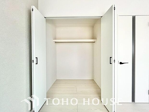 物件の陽当りや通風、周辺環境や街並みなど、資料には掲載していない情報をぜひ現地でご確認ください。