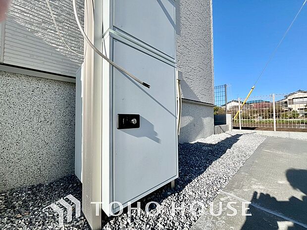 宅配物の受け取りが困難な共働き世帯や、ネットショッピング等をよく利用する方には便利な宅配ボックス。