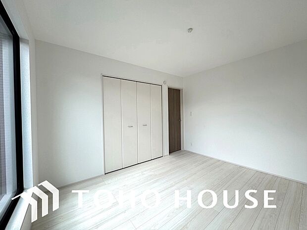 暖色系の照明は、心理的にも落ち着きを得られやすいそうです。