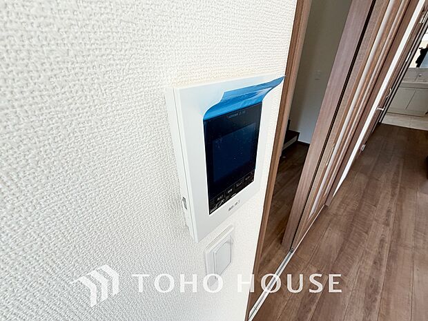 見える安心をカタチにしました。誰が来てもわかる様にモニター付きインターホンを設置。