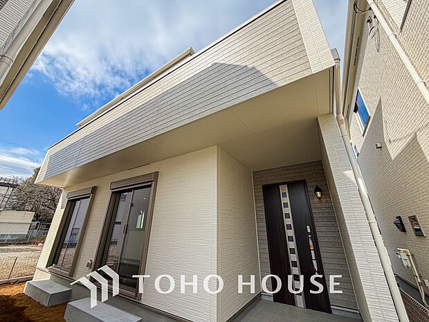 建物の居住性に拘った邸宅は「落ち着き」と「安らぎ」と「快適」を実現してくれます。