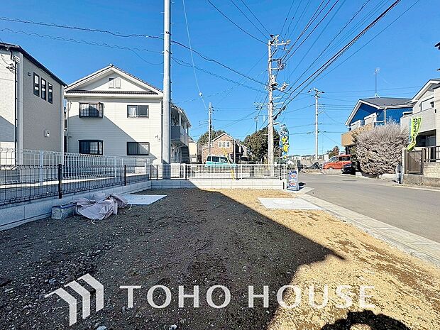 どんなお庭に仕上げるか。新生活に付いて回る楽しい悩みのひとつです。ウッドデッキの新設等もご相談下さい