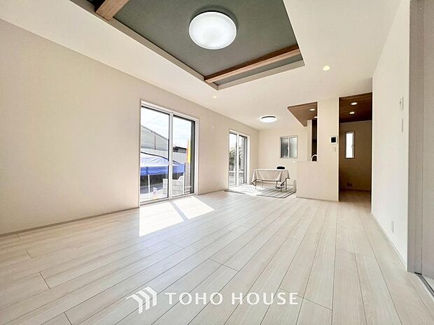 空気感という居心地の良いBGMは、暮らしのステージを彩り、心からのやすらぎと満足感を与えてくれます。