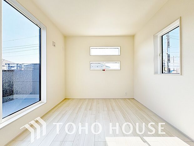 暖色系の照明は、心理的にも落ち着きを得られやすいそうです。