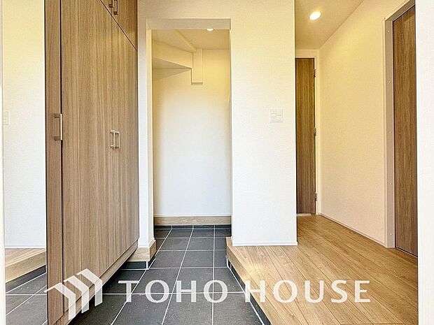 安らぎに満ちた生活空間を予感させる生活イメージが湧き出てきそうな物件です。