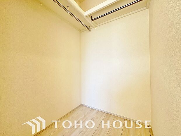 たっぷりと荷物が入るよう、ウォークインクローゼットを完備いたしました。