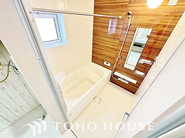 一日の疲れを癒すための心地よいバスタイムを演出する浴室はゆとりあるサイズを採用。