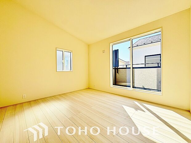 心と体をゆったりと安らげる主寝室。寝室のゆとりが大きい分だけ、暮らしの安らぎは深まります。