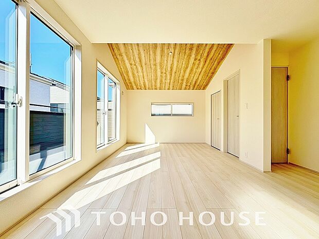 生活感を感じない空間では落ち着く事はできません。絶妙な雰囲気、配色、素材感を意識してコーディネート。