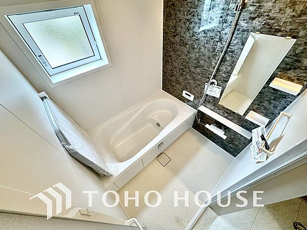 疲れを癒す、快適で清潔な空間で心も体もオフになる上のリラックスタイムをお楽しみください。