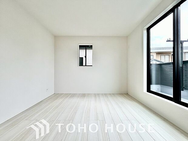 暖色系の照明は、心理的にも落ち着きを得られやすいそうです。