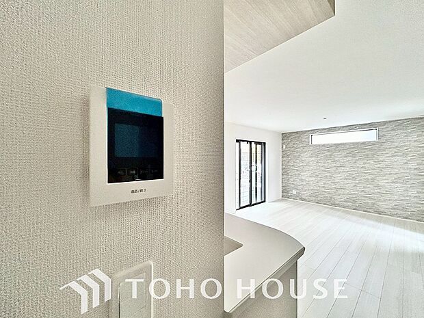 お子様の留守番時にも重宝する必須防犯アイテムです。留守中&在宅中も「見える安心」がそこにあります。