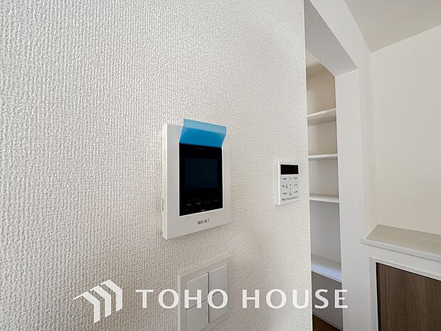 見える安心をカタチにしました。誰が来てもわかる様にモニター付きインターホンを設置。