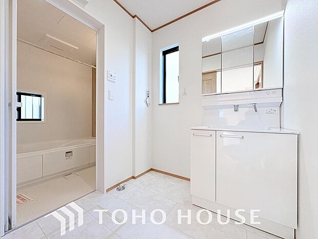 平日の朝であっても、落ち着きとくつろぎを感じられる。時間に余裕とゆとりを持たせます。