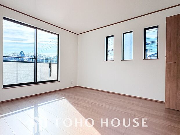 笑顔が溢れ、会話が弾む豊かな時を過ごすことができる空間でお住まいになった幸せをかみしめてください。