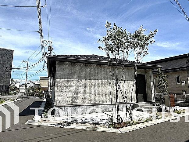 現地に足を運んで頂けた時には、実際に周辺をご自由に散策して頂けます事をお勧め致します。