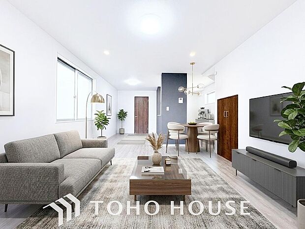 通風と採光を考慮したリビングは地域の鼓動を感じながらお寛ぎ頂くことが可能です。 ※家具・家電はCGです。