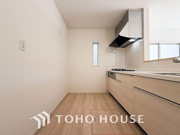 広々としたキッチンスペースで快適に作業ができると、毎日のお料理もより一層楽しく取り組めそうですね。