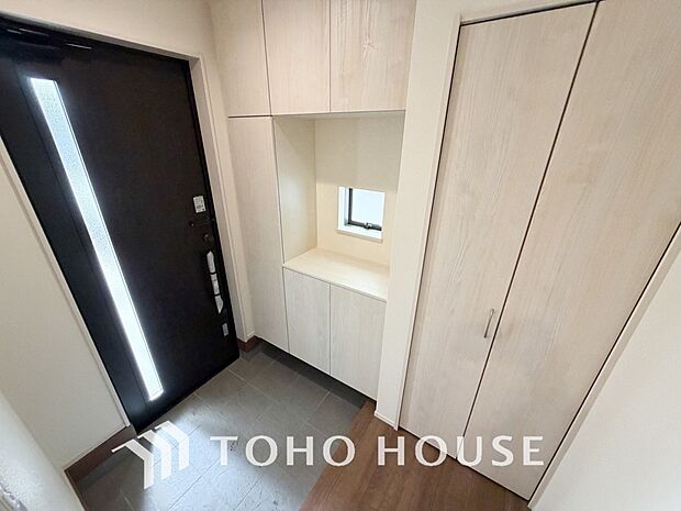 ダウンライトを使用しお洒落に演出。帰りたくなる家をテーマに設計。いつも「人」と「家」の間に・・・。