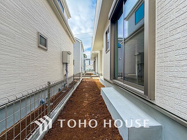 めまぐるしく過ぎ行く日々の中で、休息と癒しを提供してくれる空の下のプライベート空間があります。