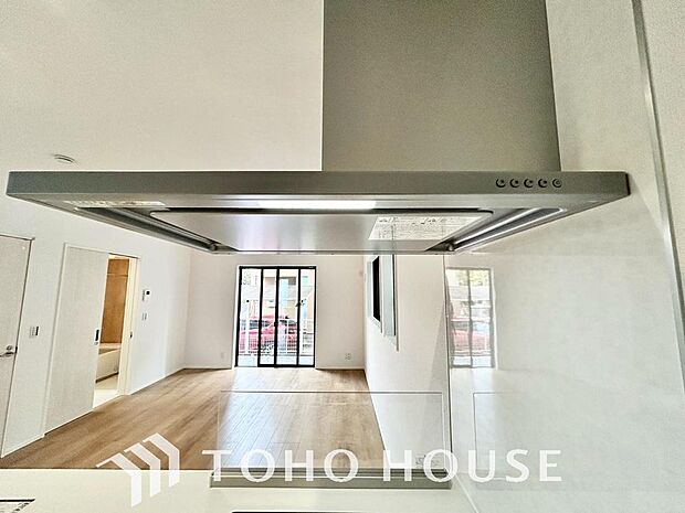 そのスタイリッシュな見た目からインテリアの一部としてもデザイン性が重視されてます。掃除のし易さも◎。