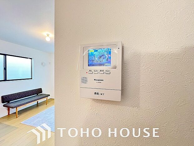 お子様の留守番時にも重宝する必須防犯アイテムです。留守中&在宅中も「見える安心」がそこにあります。
