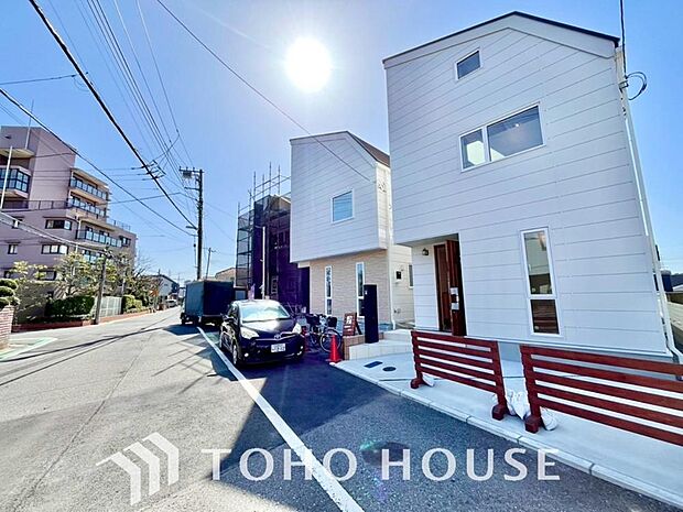 陽光に愛され、家族に包まれた本邸宅は、どんなに月日が経っても【オンリーワン】に輝き続けます。