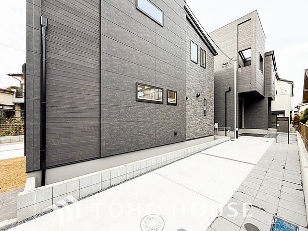 建物の居住性に拘った邸宅は、「落ち着き」と「安らぎ」と「快適」を実現してくれます。