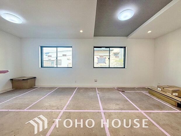 ホワイトナチュラルのテイストが、自然体で過ごせる心地良さ生み出しています。