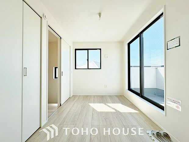 笑顔が溢れ、会話が弾む豊かな時を過ごすことができる空間でお住まいになった幸せをかみしめてください。