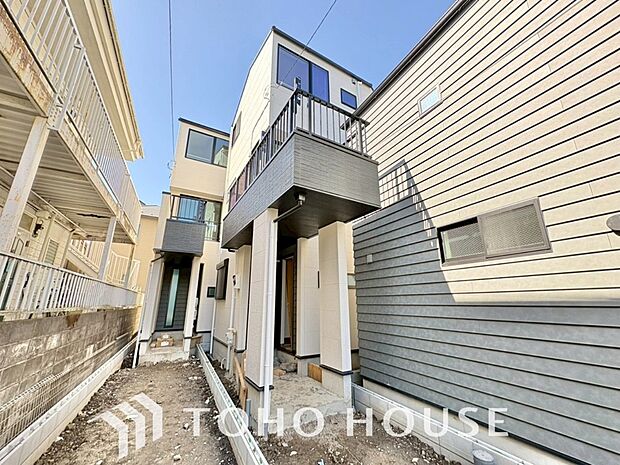 建物の居住性に拘った邸宅は「落ち着き」と「安らぎ」と「快適」を実現してくれます。