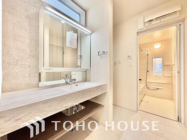 平日の朝であっても、落ち着きとくつろぎを感じられる。時間に余裕とゆとりを持たせます。