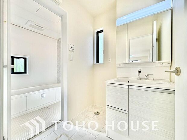 平日の朝であっても、落ち着きとくつろぎを感じられる。時間に余裕とゆとりを持たせます。