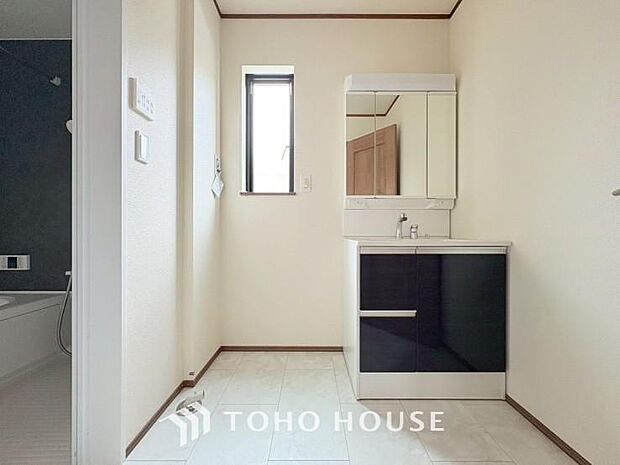 平日の朝であっても、落ち着きとくつろぎを感じられる。時間に余裕とゆとりを持たせます。