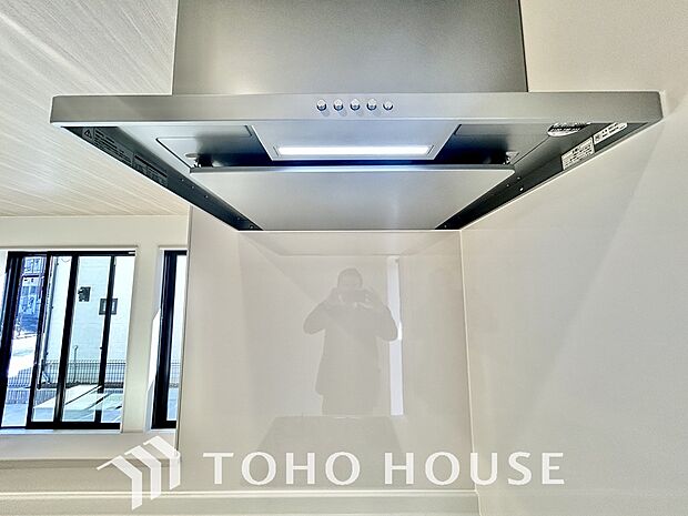 そのスタイリッシュな見た目からインテリアの一部としてもデザイン性が重視されてます。掃除のし易さも◎。