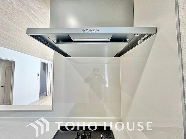 そのスタイリッシュな見た目からインテリアの一部としてもデザイン性が重視されてます。掃除のし易さも◎。