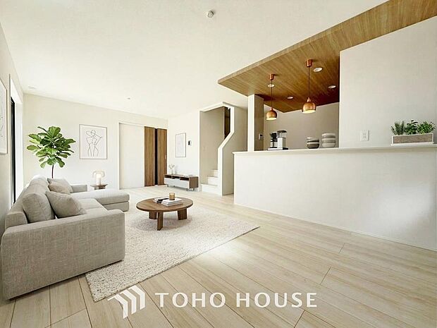 爽やかな通風と採光を存分に感じる事が出来る空間です。（家具・家電はCGです）