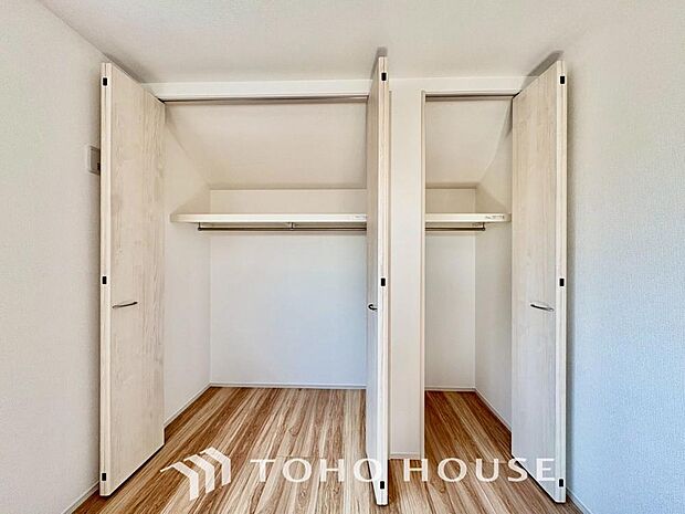 クローゼット完備のシンプルな空間です。お子様の成長と共に必要になる子供部屋にぴったりの間取りですね。