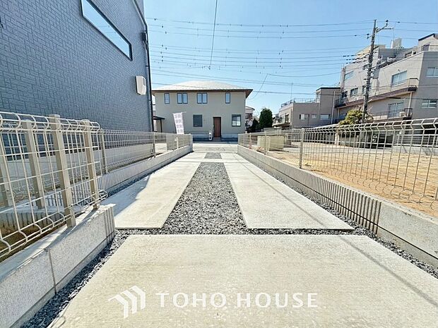 自転車やバイクなど、ゆとりのある敷地で置き場所に困ることはないでしょう。