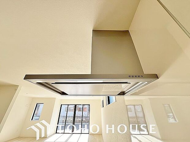 そのスタイリッシュな見た目からインテリアの一部としてもデザイン性が重視されてます。掃除のし易さも◎。