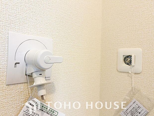 洗面室の洗濯機置場にはガスコンセントが標準装備されておりますので都市ガス用の衣類乾燥機が設置可能。