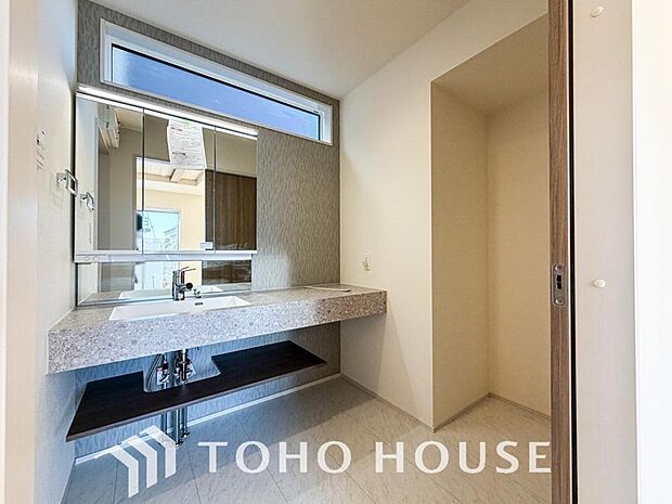 平日の朝であっても、落ち着きとくつろぎを感じられる。時間に余裕とゆとりを持たせます。