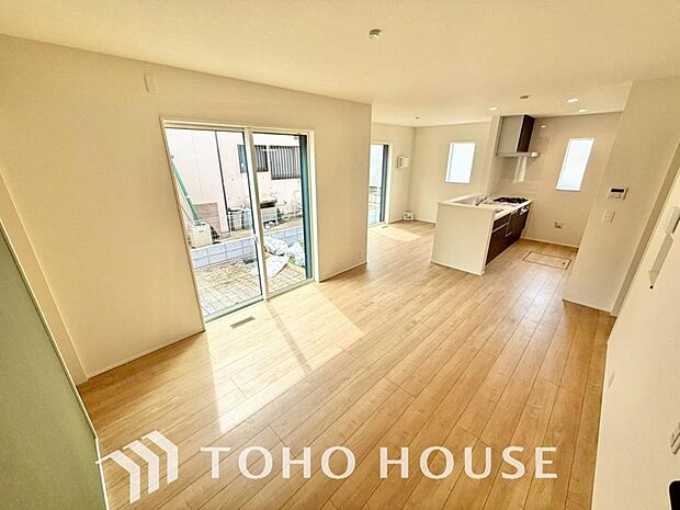 空気感という居心地の良いBGMは、暮らしのステージを彩り、心からのやすらぎと満足感を与えてくれます。