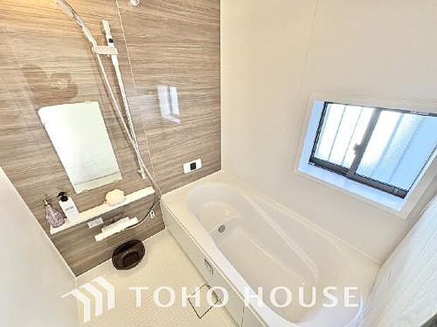 疲れを癒す、快適で清潔な空間で心も体もオフになるリラックスタイムをお楽しみください。