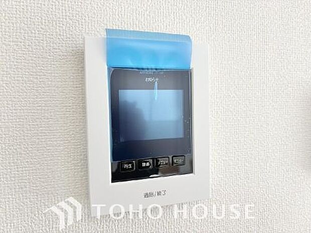 「見える安心」を実現するために、誰が訪れてもすぐにわかるようモニター付きインターホンを設置しました。