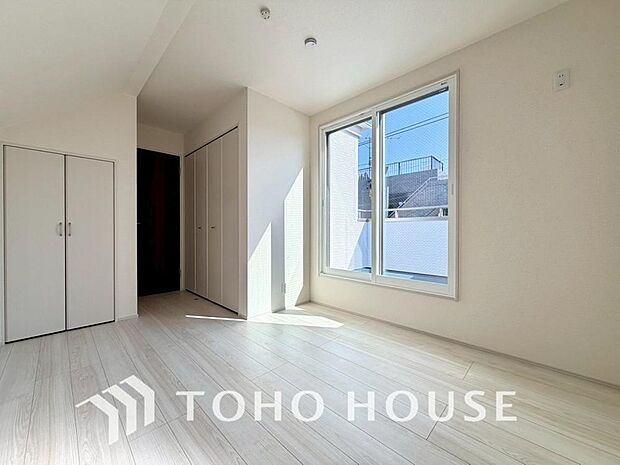 生活感を感じない空間では落ち着く事はできません。絶妙な雰囲気、配色、素材感を意識してコーディネート。